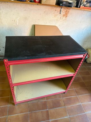 mesa estanteria de trabajo taller roja
