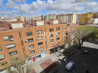 Ático en venta en Feria en Albacete