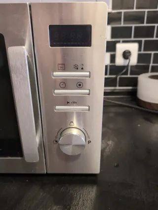 Horno Microondas Valberg