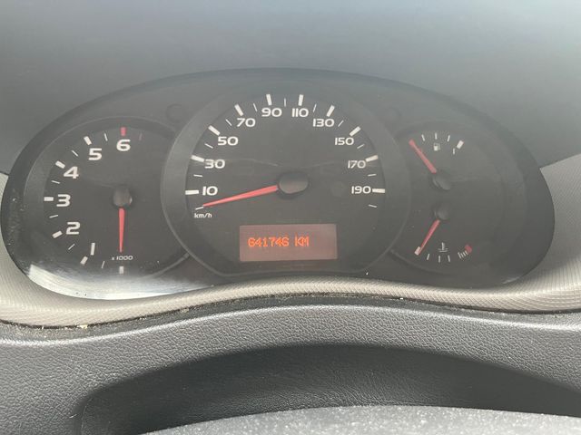 Renault Master L2H2 - 2015 - Ventanas 7+1 pl