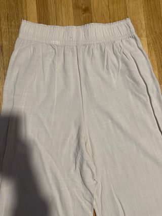 Pantalón palazzo beige