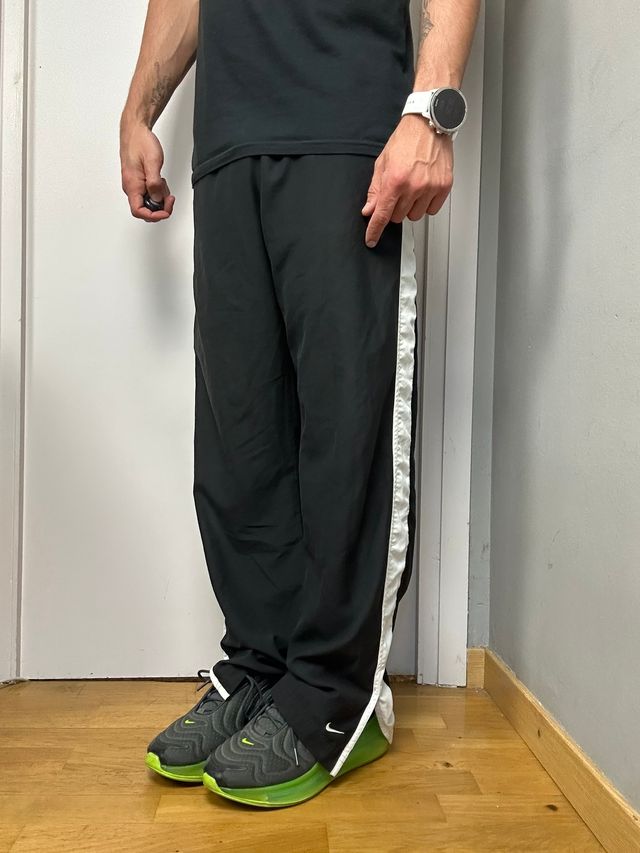 Pantaloni da paracadute Nike Retro Vintage Solo Swoosh