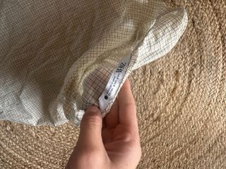 Top Zara sin mangas cuadros beige S