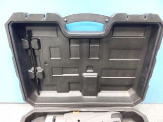 Taladro Percutor Titan 710W con maletín