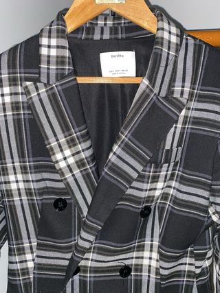 Chaqueta cuadros Bershka Talla S