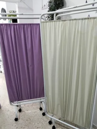 2 Biombos Plegables 3 Cuerpos de Estetica