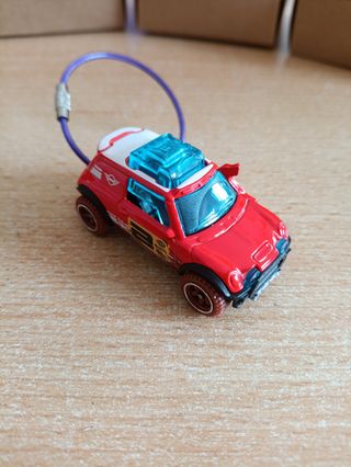 Portachiavi su base hot wheels o matchbox Ogni due