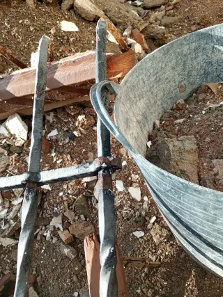 Reja antigua maciza sin soldadura