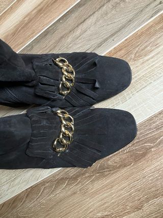 Stivali neri pelle frange catena