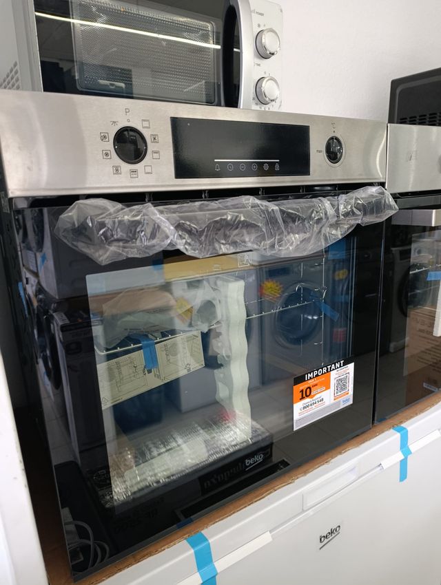 Horno BEKO Inox