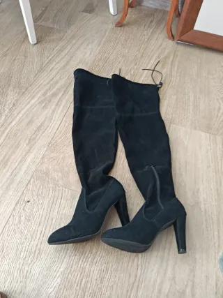 Botas altas negras de ante