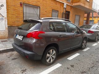 Peugeot 2008 2015