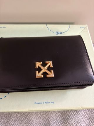 Borsa Off-White Pelle Nera Dettagli Oro