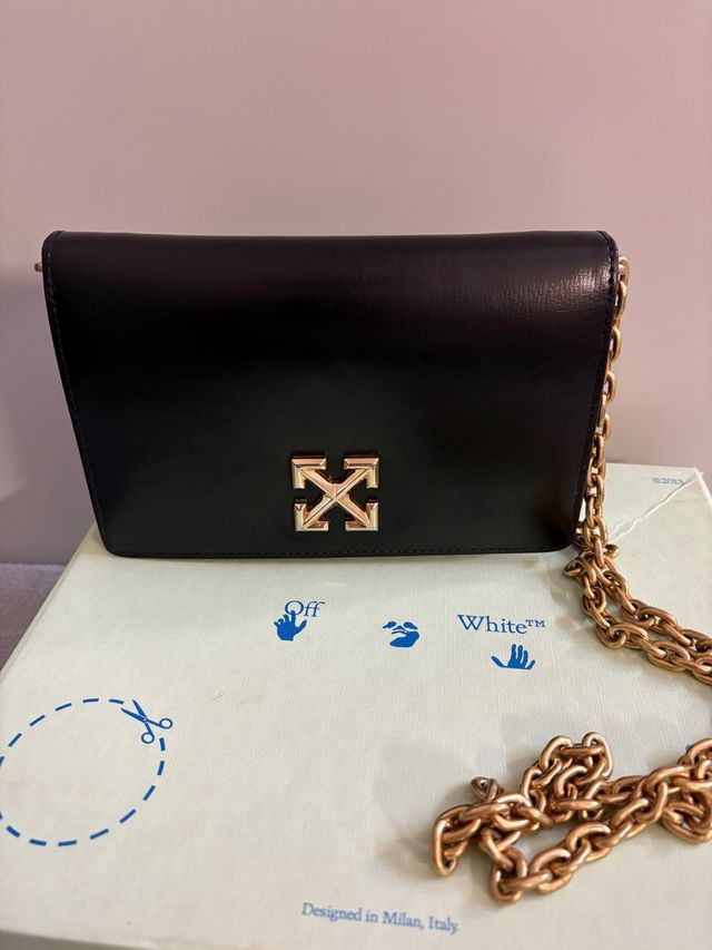 Borsa Off-White Pelle Nera Dettagli Oro