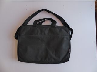 Funda portátil negra Urban Factory