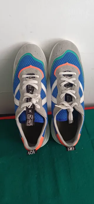 Zapatillas Munich Azules y Grises casi nuevas