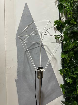 Lámpara de pie geométrica moderna