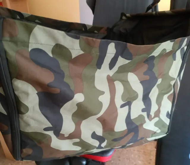 Protección coche perro camuflaje