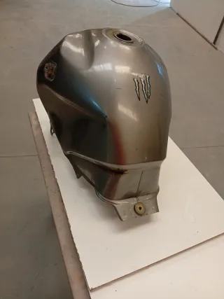 Depósito Gasolina Varadero 125