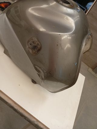 Depósito Gasolina Varadero 125
