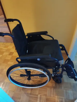 Silla de ruedas Vermeiren D200