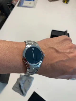 Reloj Movado Acero Inoxidable Hombre Negro/Plata