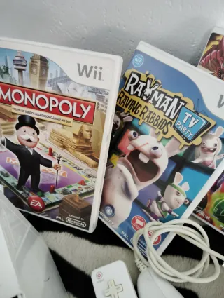 Consola Nintendo Wii + 5 Juegos
