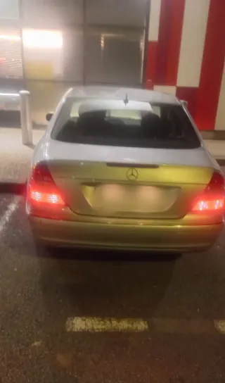 Mercedes-Benz Clase E 2004