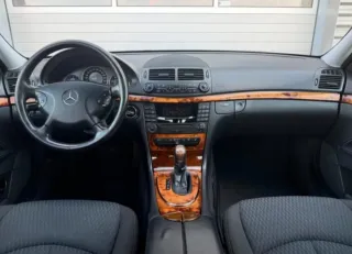 Mercedes-Benz Clase E 2004