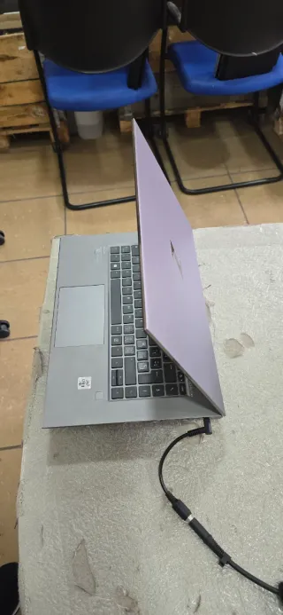 HP ZBOOK i9 32GB RAM 1TB NVMe