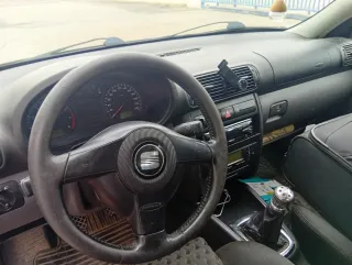 SEAT Leon 1.6 del 2002