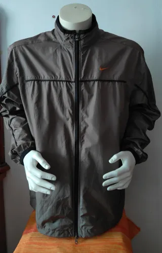 Chaqueta Cortavientos Nike Talla XL Oliva