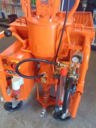 Máquina PFT G4,yeso y mortero