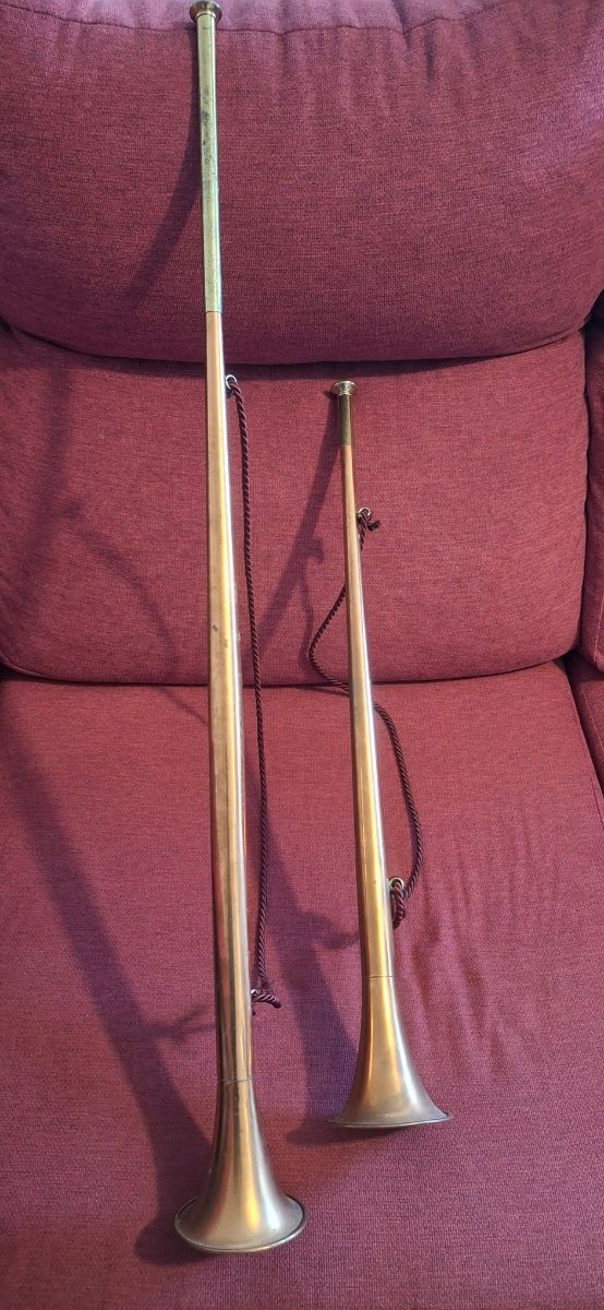 Trompetas antiguas cobre y bronce
