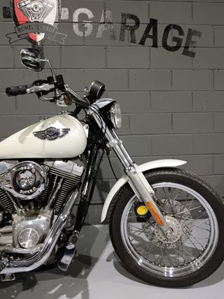 Harley Davidson Dyna Super Glide