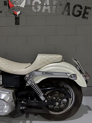 Harley Davidson Dyna Super Glide