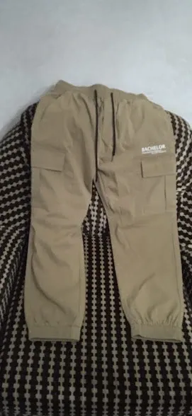 Pantaloni cargo uomo beige