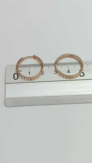 Pendientes de oro de 18kt.