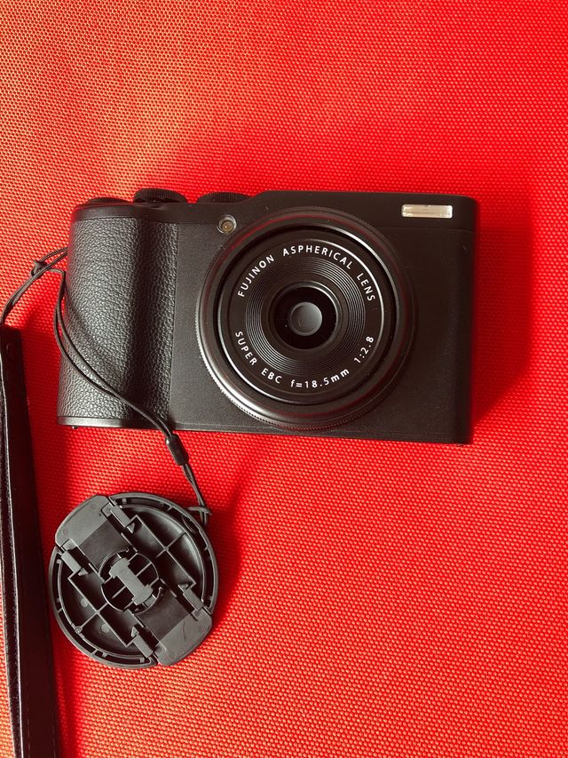 Cámara Fujifilm XF10 Negra 