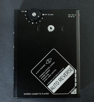 Walkman AIWA HS-G08 con ecualizador