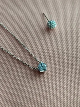 Conjunto Swarovski Collar y Pendientes