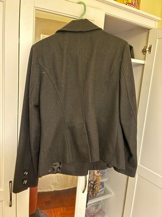 Cappotto nero doppiopetto