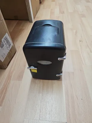 Mini nevera portátil