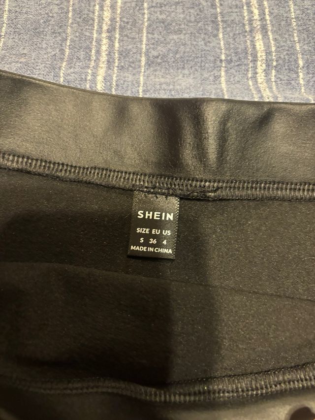 Falda larga efecto piel Shein