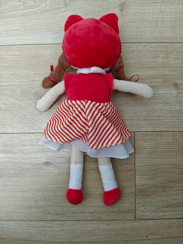 Muñeca Caperucita Roja