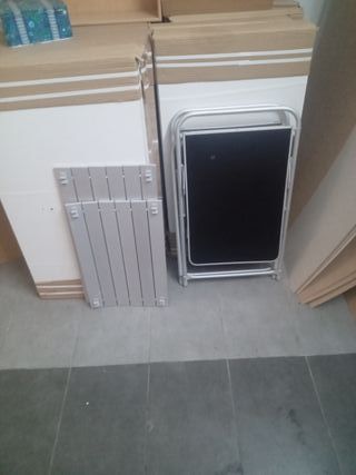 Mesa plegable camping metal y plástico