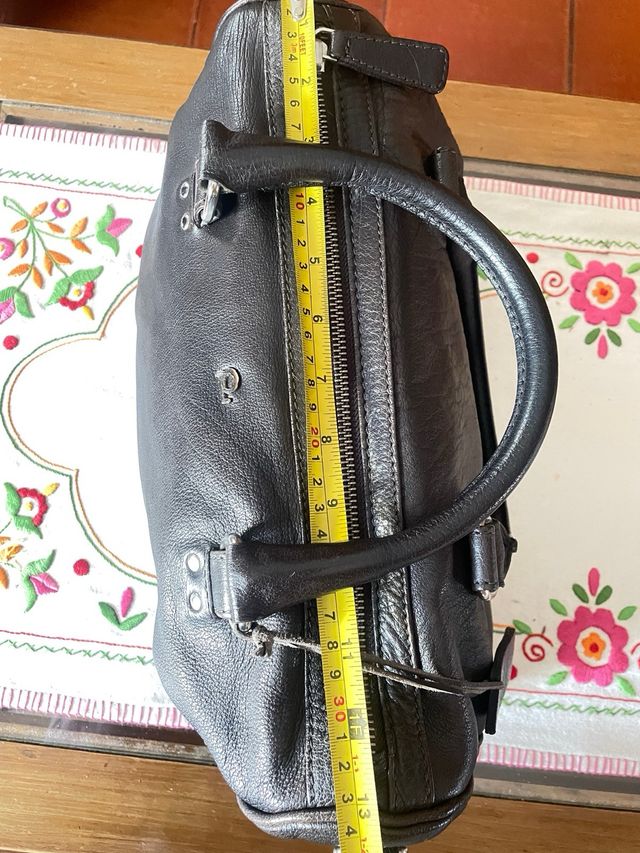 Bolso piel de búfalo marrón oscuro