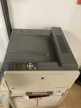 Impresora Konica Minolta Magicolor 7450