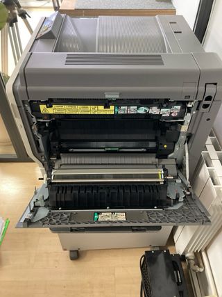 Impresora Konica Minolta Magicolor 7450