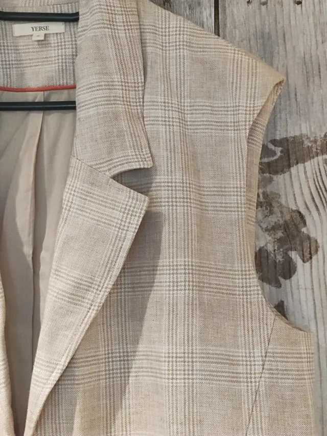 Chaleco sastre Yerse color beige Talla M